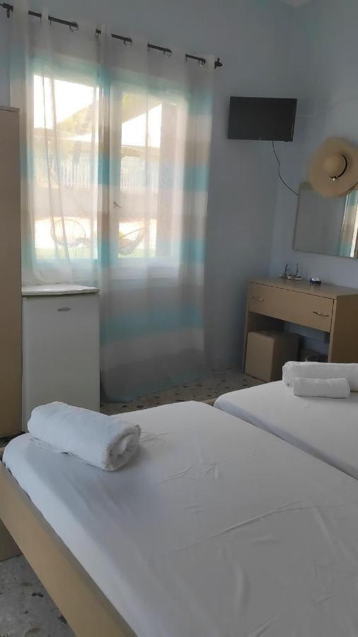 Santa Marina Rooms Agia Marina  Exterior foto