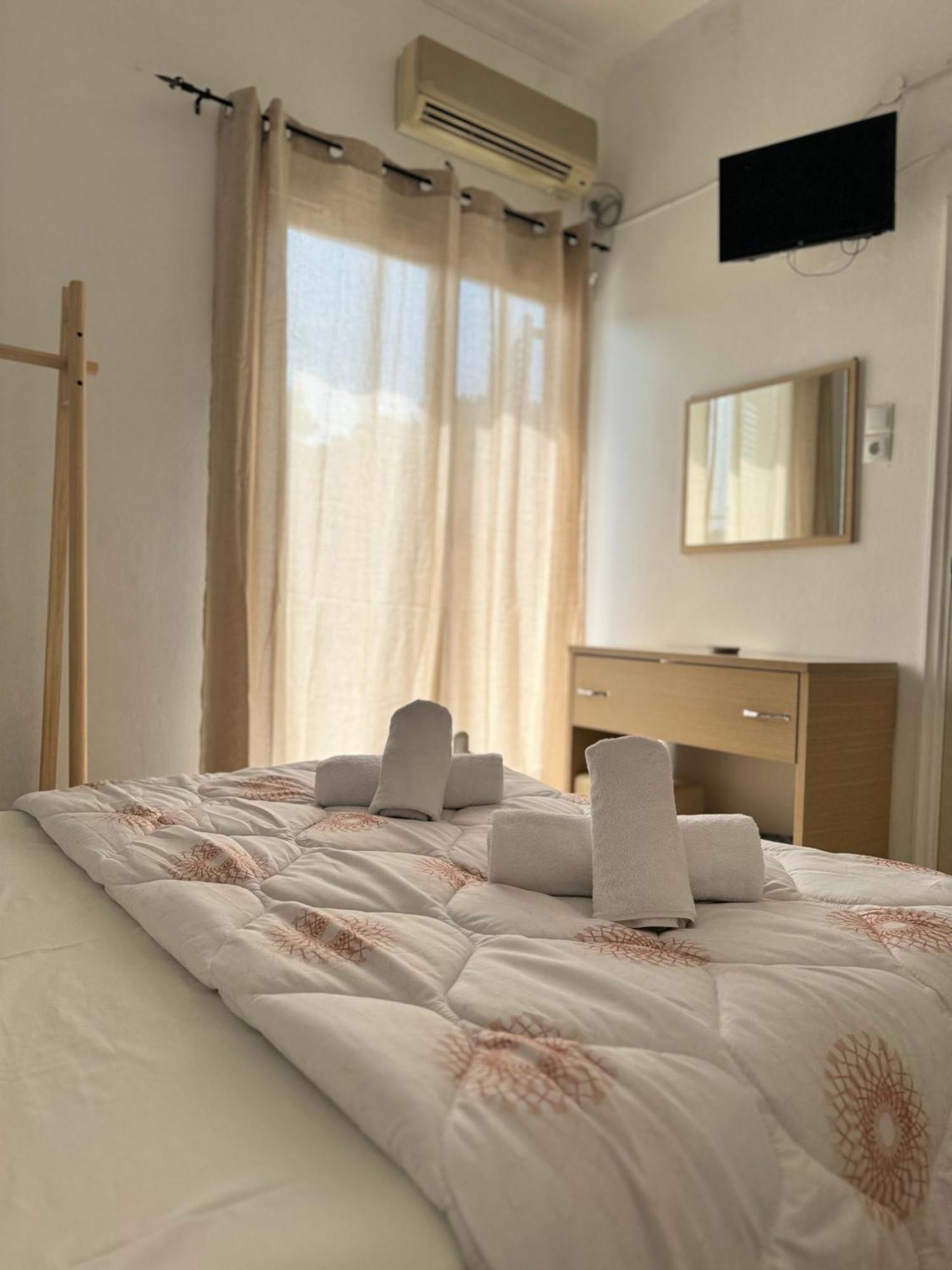 Santa Marina Rooms Agia Marina  Exterior foto